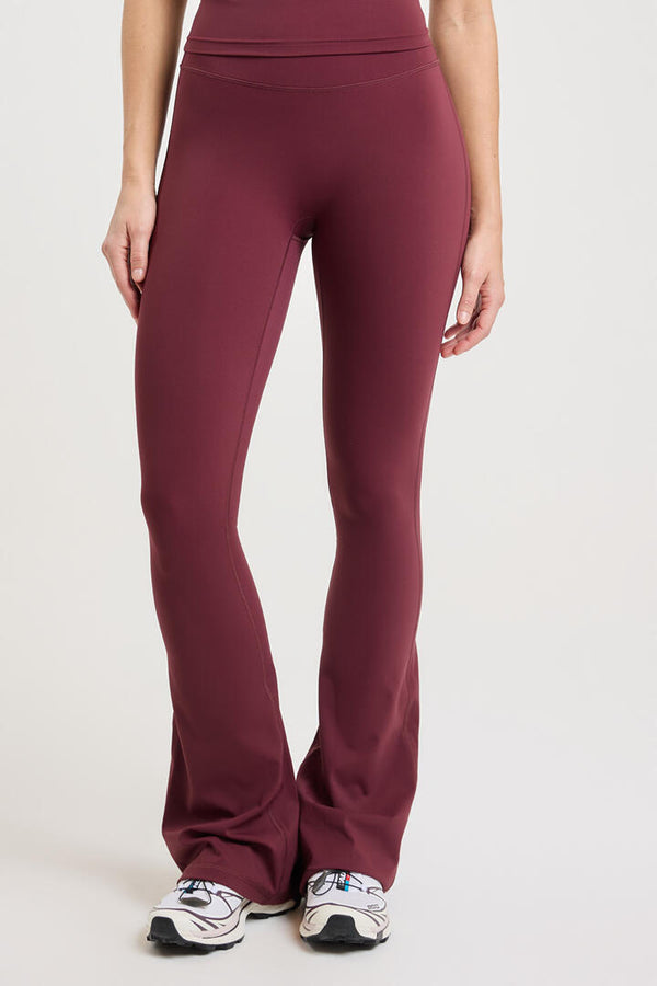 Leelo Active Sculpt Flare Leggings Cherry Cola