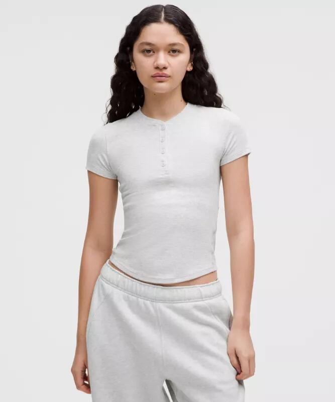 Hold Tights Short-Sleeve Henley