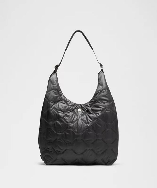 Quilty Pleasures Shoulder Bag 14L