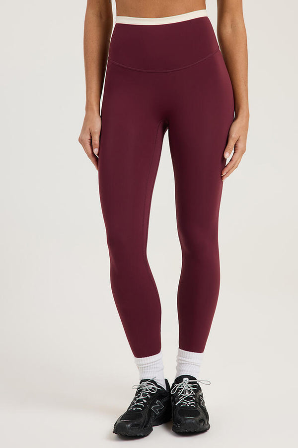Stylerunner Adaption Contrast Tight Plum Berry