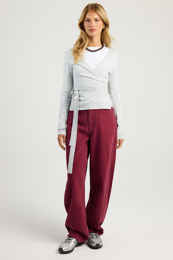 Ode Mid Rise Barrel Leg Jean Berry