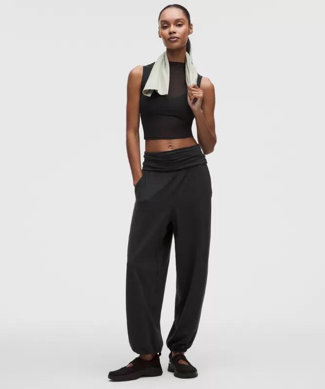 Align™ Foldover Relaxed Joggers Regular