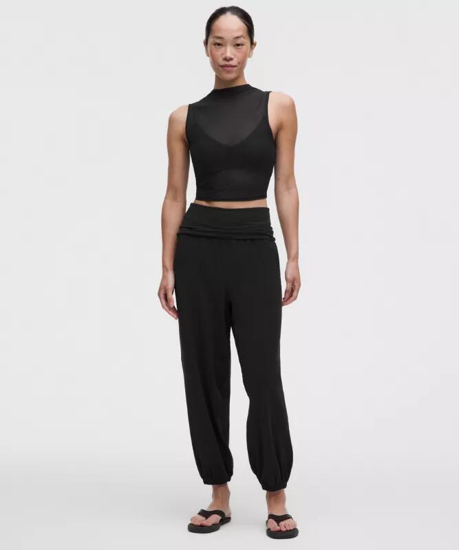 Align™ Foldover Relaxed Joggers Asia Fit