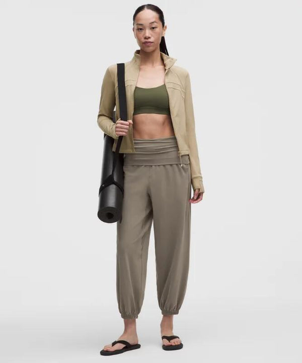 Align™ Foldover Relaxed Joggers Asia Fit