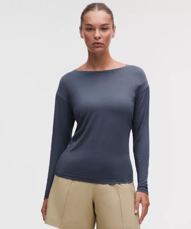 SilkyAppeal Hip-Length Long-Sleeve Shirt