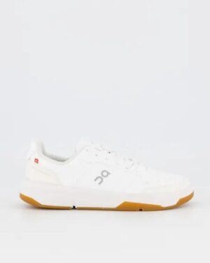 On On THE ROGER Clubhouse Womens White | Ivory